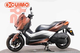 YAMAHA XMAX 300
