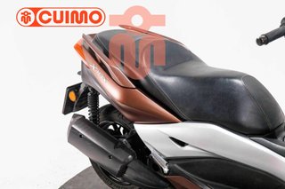 YAMAHA XMAX 300