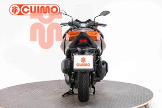 YAMAHA XMAX 300