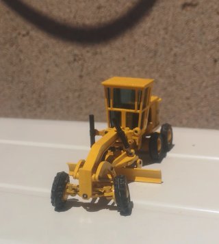 Maqueta Motoniveladora CAT 12G