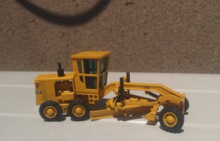 Maqueta Motoniveladora CAT 12G