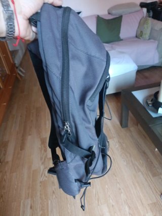 Mochila Quechua 20L Gris