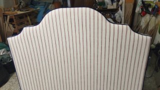 Cabecero de cama con ribete
