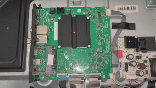Televisión TCL 50 pulgadas con la Pantalla Rota