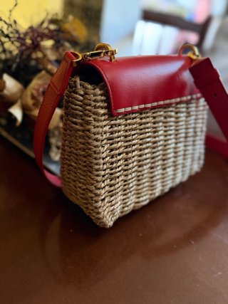 Bolso Carolina Herrera Piel y Rafia