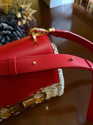 Bolso Carolina Herrera Piel y Rafia