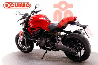 DUCATI MONSTER 821