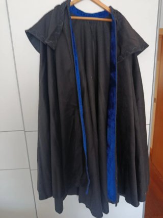 Capa Época Castellana Negra y Verde