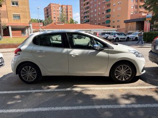 Peugeot 208 2018