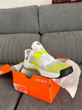 Nike Metcon 10 Blanco/Amarillo