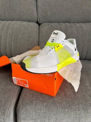 Nike Metcon 10 Blanco/Amarillo