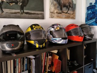 Casco Arai Rebel Soul Ducati con Diseño Tribal