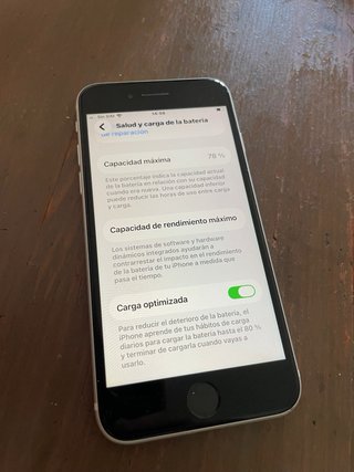 iPhone SE 2022 blanco