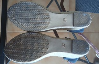 Sandalias cuña Inside azul marino lazo marrón T.37