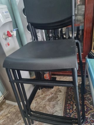 Taburetes negros (Set de 3)