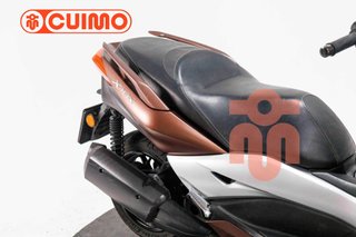 YAMAHA XMAX 300