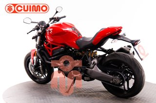 DUCATI MONSTER 821