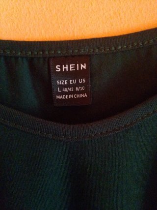 Camiseta Shein Talla L