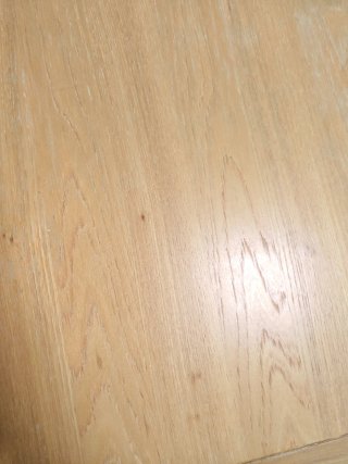 Tavolo in legno massello