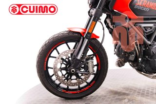 DUCATI SCRAMBLER FULL THROTTLE