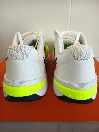 Nike Metcon 10 Talla 42 42'5 Blancas y Amarillas