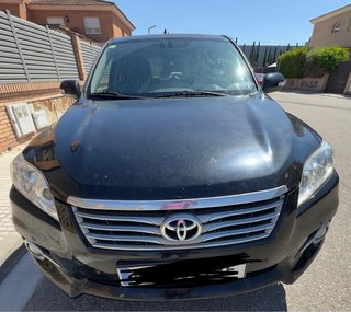 Toyota RAV4 2010
