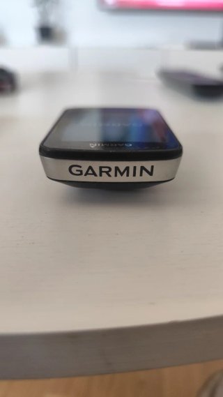 Garmin Edge 820 Ciclocomputadora + Protectores