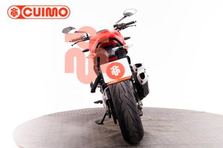 DUCATI MONSTER 821