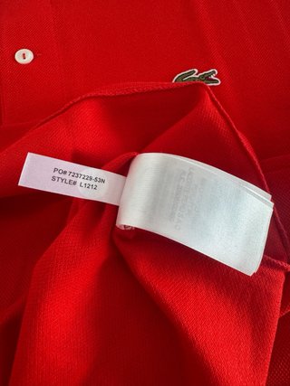 Polo Lacoste classic fit Rojo 100% original.