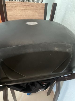 Baúl de moto Kappa con soporte