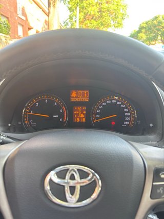 Toyota Avensis 2009