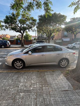 Toyota Avensis 2009