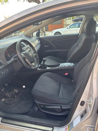 Toyota Avensis 2009