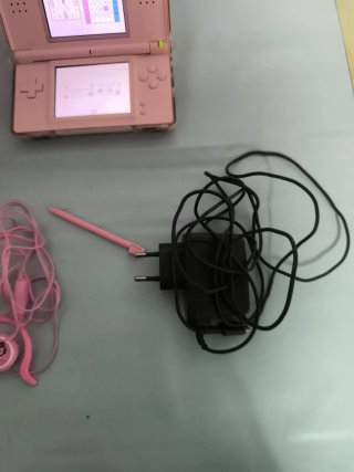 Nintendo DS Lite Hello Kitty Rosa