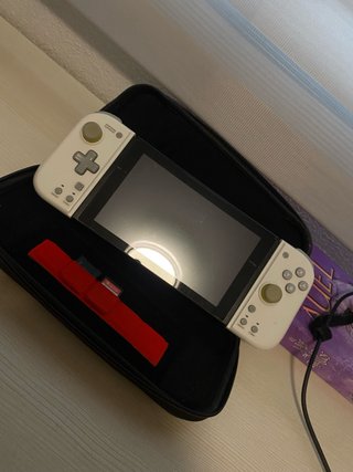 Nintendo Switch Blanca y Negra