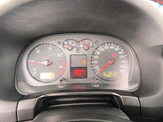 Volkswagen Golf 2000