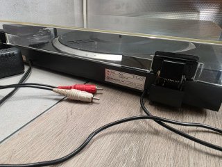 Tocadiscos Hitachi HT-07 DC Servo