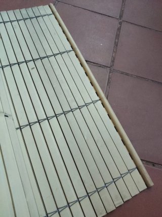 Persiana PVC y madera rústico puerta pueblo retro