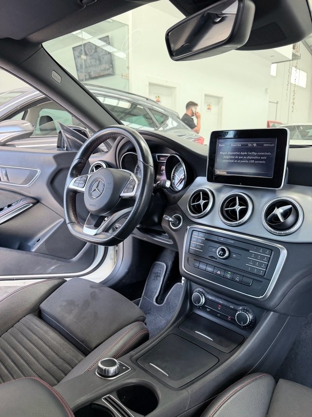 Mercedes-Benz Clase CLA CLA 200 d AMG Line