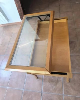Mesa de cristal y madera mecanismo elevable