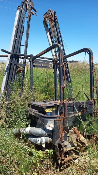 Cuba pulverizador azufre de 400 kg y 14m barras