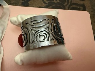 Pulsera Tous Plata y Rojo