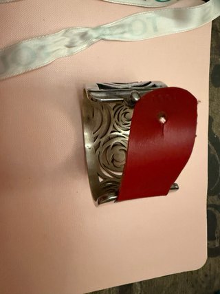 Pulsera Tous Plata y Rojo