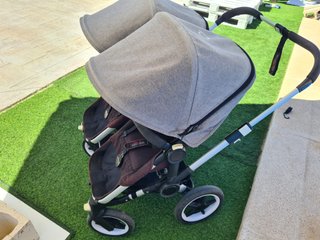 Carro Gemelar Bugaboo Donkey Gris