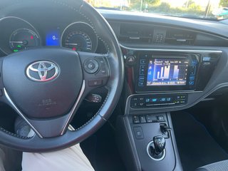 Toyota Auris Hibrido - Automatico 2017