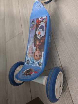 Patinete infantil Frozen 3 ruedas