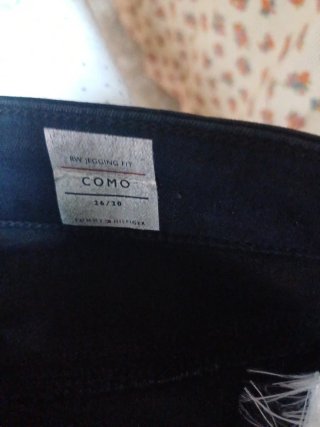 Pantalón vaquero negro