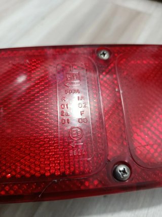 Piloto  faro Trasero  Terrano 2 / Ford Maverick
