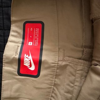 Pantalón corto Nike Tech Beige