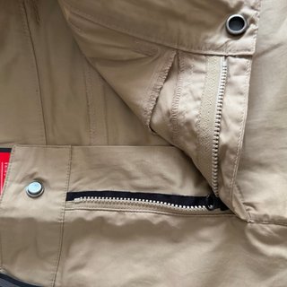 Pantalón corto Nike Tech Beige